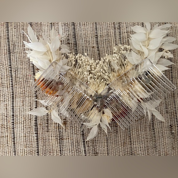 Dried flower hair comb - Picture 3 of 6